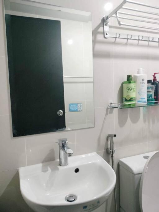 Cubao Manhattanheights U31N Tb, Studio Unit Manila Exterior foto